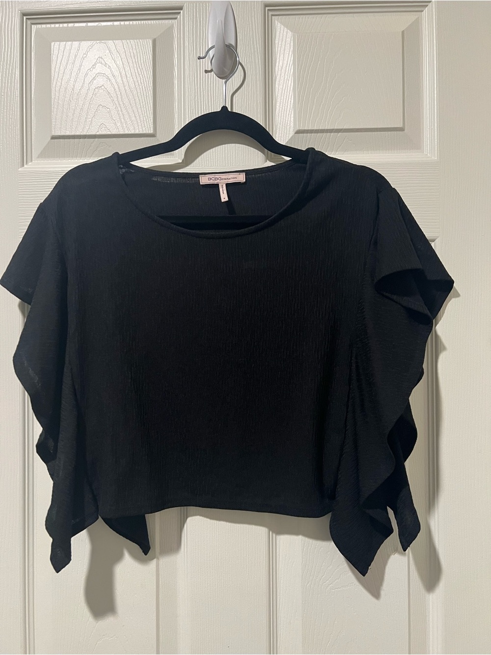 BCBGeneration Black Ruffle Sleeve Crop Top